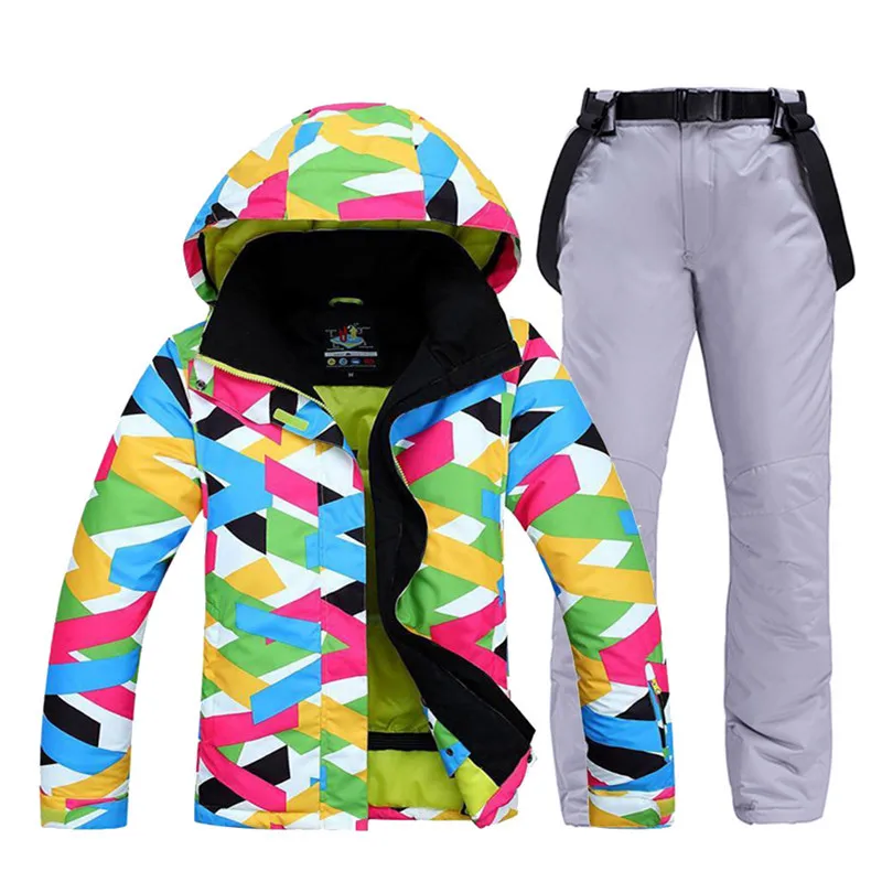 Дешевая цветная женская зимняя одежда, костюм для сноубординга, комплекты водонепроницаемых ветрозащитных дышащих зимних видов спорта, лыжная куртка+ нагрудники, зимние штаны