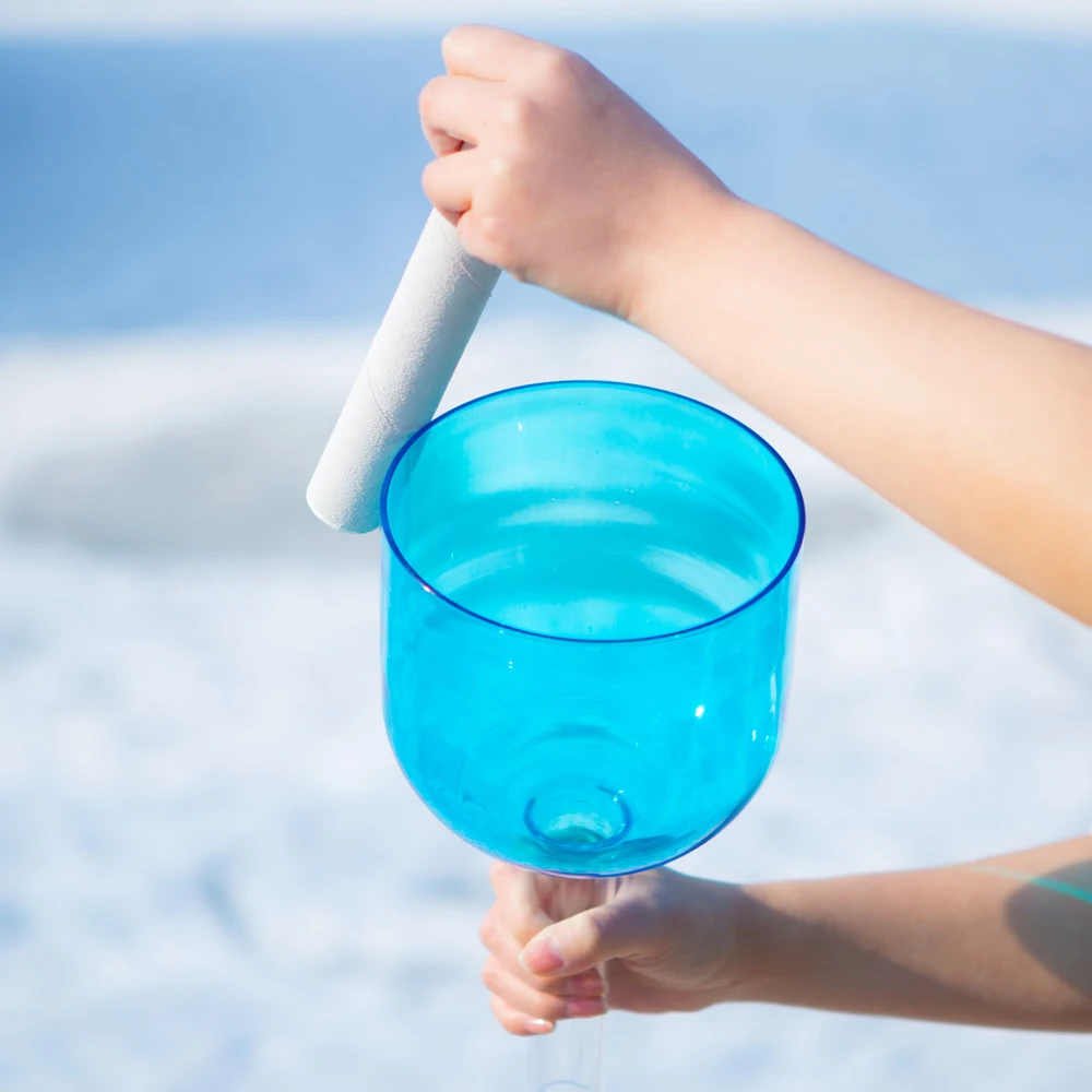 6 дюймов прозрачный синий Цветной Кварцевый Поющая чаша с ручкой|Колокольчики и