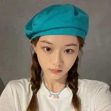 A Simple And Versatile Beret For A Woman In A Thin Vintage British Painter's Hat