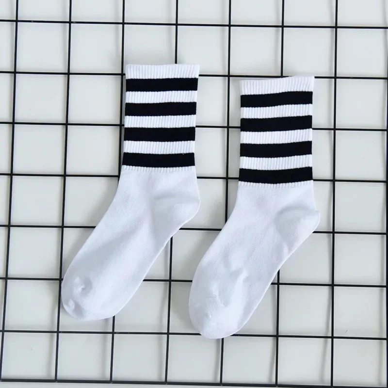Забавные милые японские школьные хлопковые свободные полосатые носки для девочек разноцветные женские носки Harajuku дизайнерские ретро желтые белые - Цвет: 2