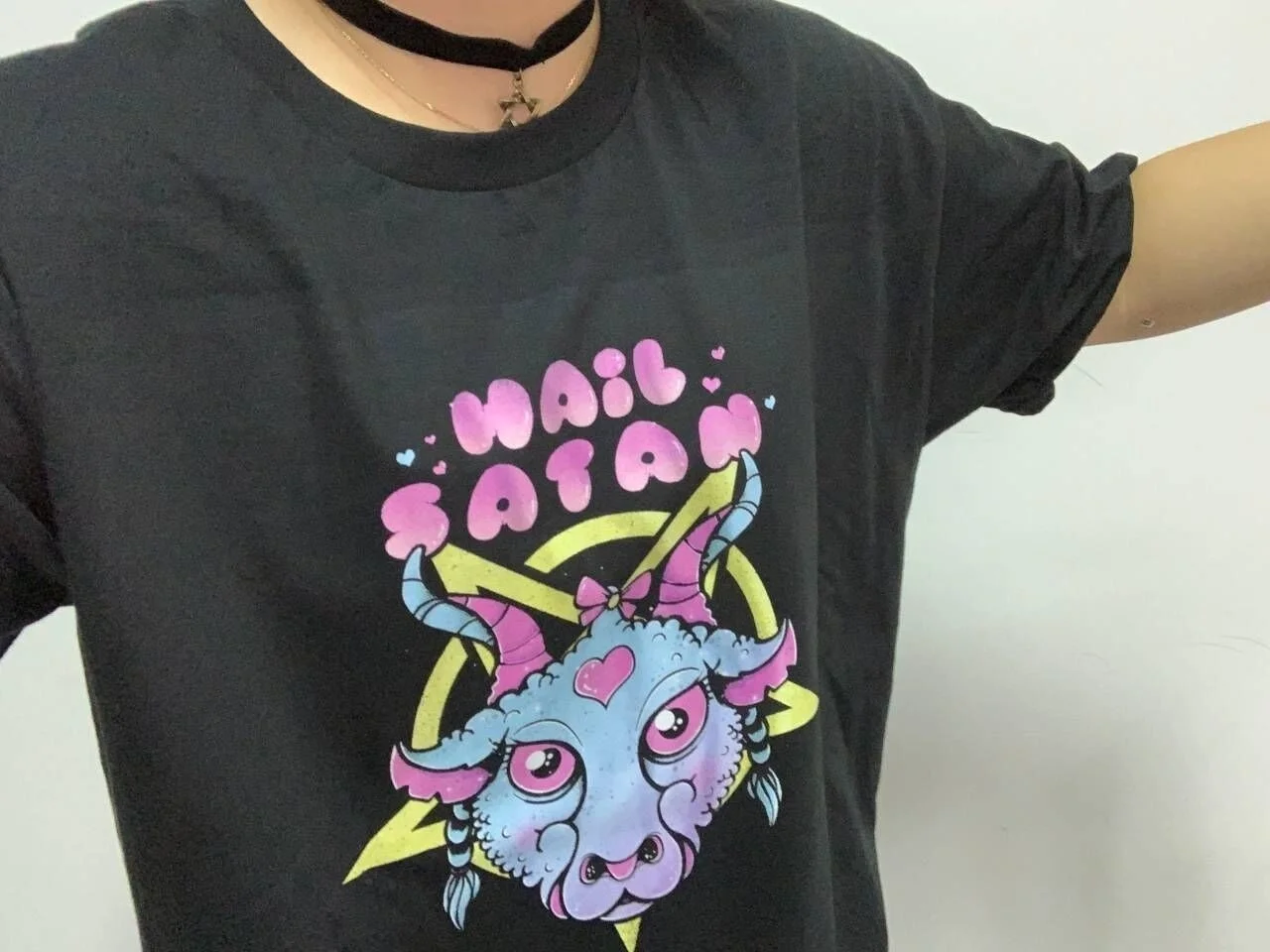 

kuakuayu HJN Hail Satan Shirt Pastel Goth T-shirt Aesthetic Clothing Soft Grunge Top Goat Graphic Tee Pentagram Tshirt