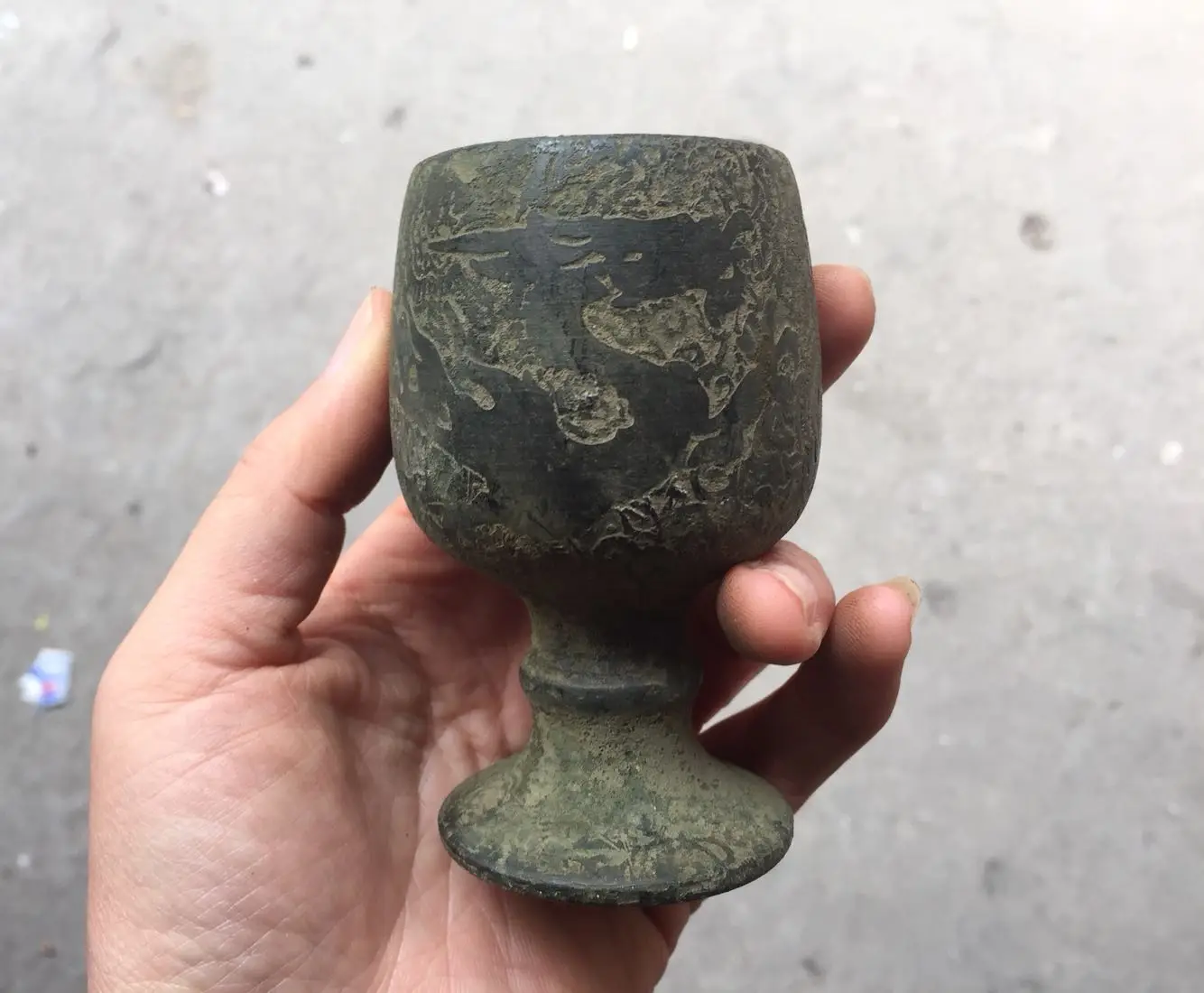 

Китайская старая чаша из нефрита, рельефная чаша Shouzi из нефрита Longtu Cup