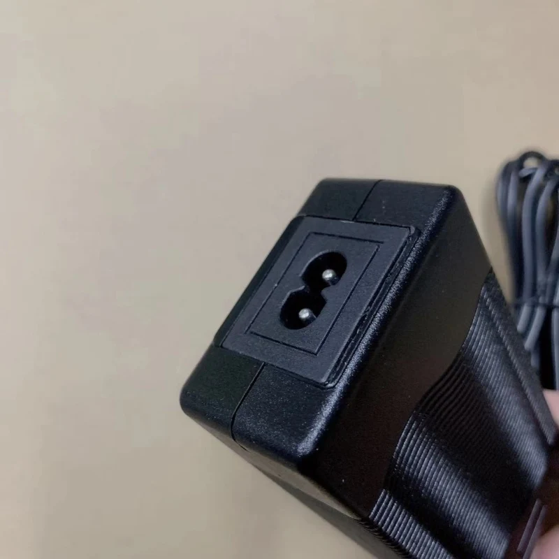 Charger for Ninebot_1