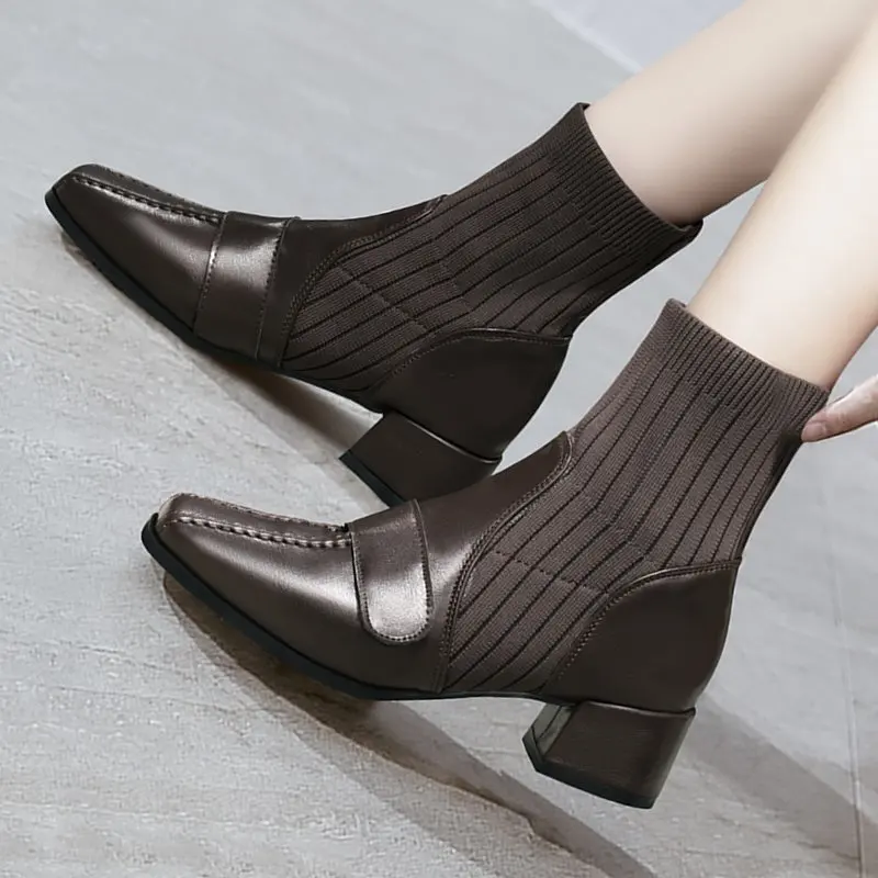 Women's Short Boots Women 2020 Autumn and Winter New Fashion British Style Thin Women's Boots Flying Knit Socks Women's Shoes