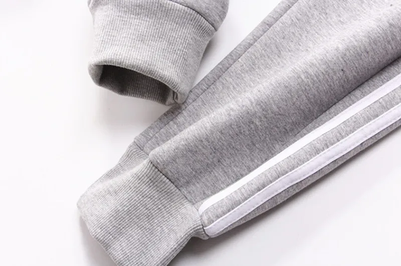 11667636483_927871720