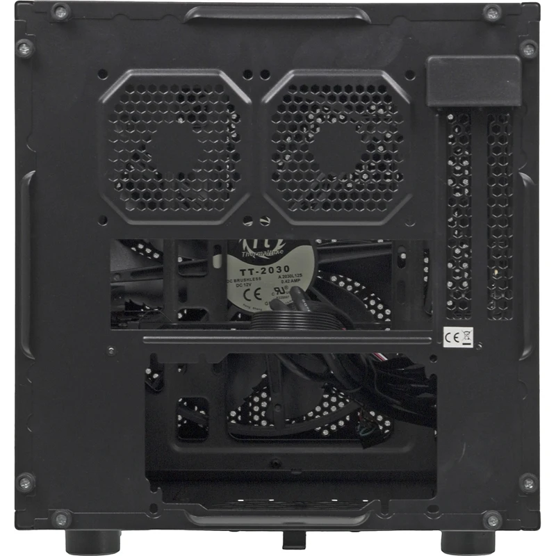 Корпус Thermaltake Core V1 черный без БП miniITX 1x200mm 2xUSB3.0 audio bott PSU