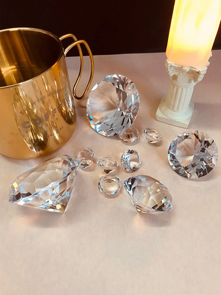 

Simulation Diamond 2/6/8cm Glass Crystal Diamonds Photography Background Props Photo Studio Fotografie Accessories Jewelry Shoot
