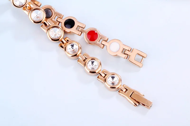 9659140278_964070464