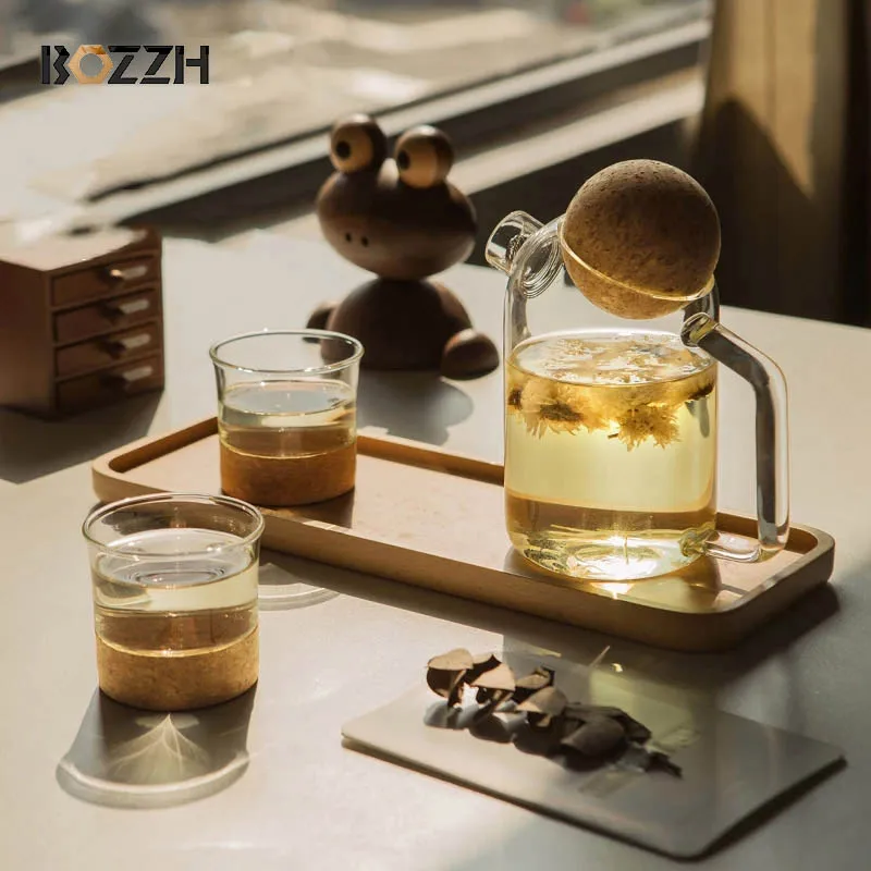 BOZZH Creative Glass Pitcher With Wooden Ball Flower Teapot Anti-burst Cold Water Jug Juice Coffee Pitcher Drink