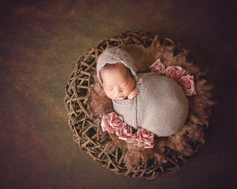 Natural thick rattan basket hand-woven photo bird nest original photo nest  baby with one month old newborn photography props