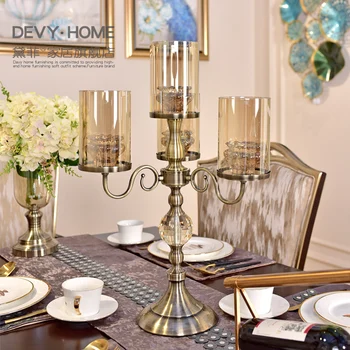 

Light Luxury Crystal Candle Holder Modern Decorations Metal Hurricane Candle Holders Europe Swiecznik Dining Table Decor DL60ZT