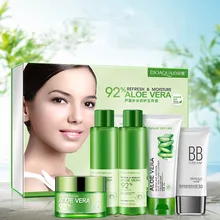 BIOAQUA алоэ увлажняющее восстановление уход за кожей лица набор очищающее средство для лица/Увлажняющий Лосьон/эссенция крем/BB крем