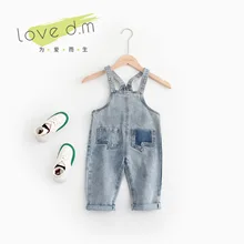 Новые стильные штаны на подтяжках с дырками и заплатками для маленьких мальчиков и девочек, стильные повседневные Мягкие джинсовые штаны с карманами сзади