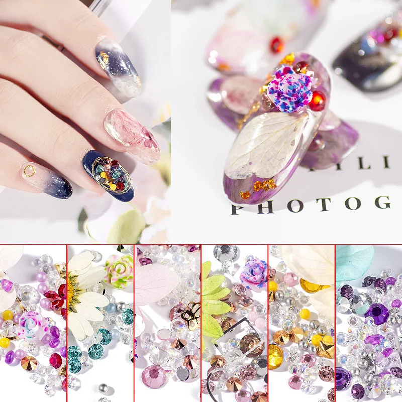 

3D Nail Color Diamond Pearl Dried Flower Mix Set DIY Creative Design Nail Decoration Accessories Daisy Flower Decoration