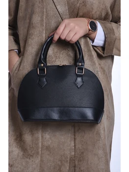 

Sefamerve Women's Handbag Black 11-01