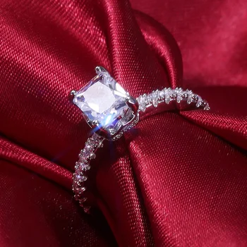 

Huitan Women Wedding Rings Plain Model Design With Solitaire Square Cubic Zircon Stone Micro Paved Eternity Engagement Ring