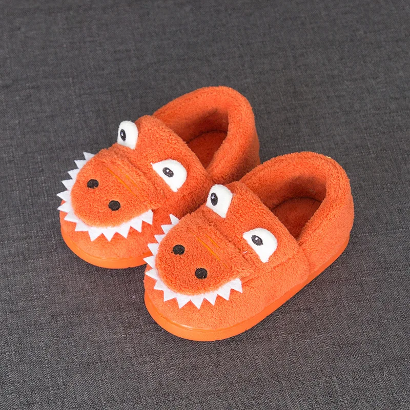Детская Хлопковая обувь; Детские хлопковые тапочки; теплые домашние тапочки для девочек; сезон зима-осень; нескользящие домашние мягкие тапочки на плоской подошве для мальчиков