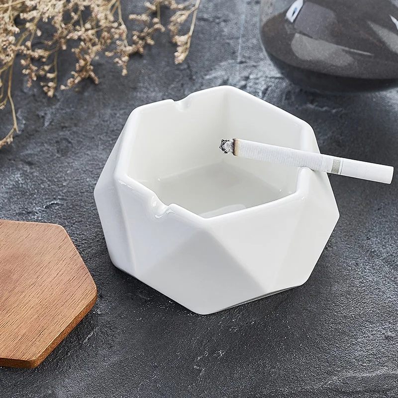 Simple Ceramic White Ashtray Home Living Room Office AshtrayAshtrays