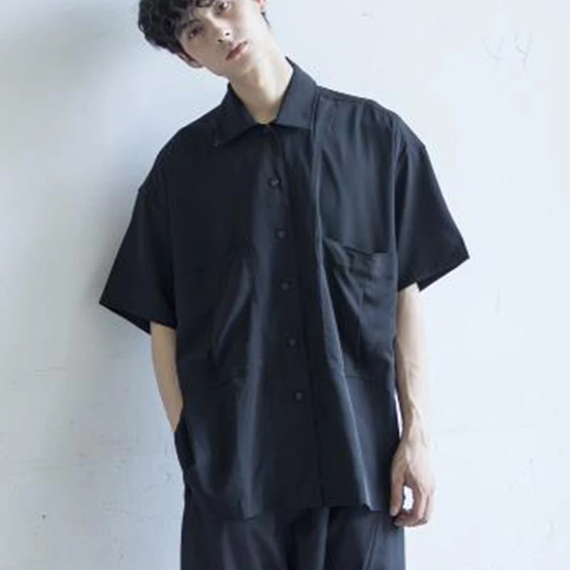 

Летняя новая стильная простая Свободная рубашка в японском стиле для отдыха новая текстурная рубашка с большими карманами и короткими рукавами для мужчин