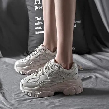 

Running women's shoes 2020 spring new mesh comfortable breathable casual women's shoes fashion wild sports shoes women's