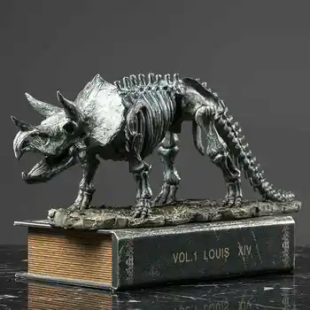 

Retro Dinosaur Fossilized Skeleton Simulation Triceratop Statue Art Sculpture Resin Craft Home Decoration Accessories