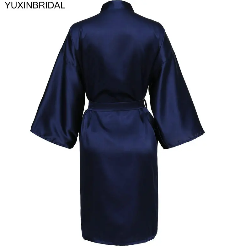 YUXNBRIDAL Атласный халат для невесты, Свадебный банный халат, одежда для невесты, Свадебный Однотонный женский халат до колена - Цвет: Navy Blue