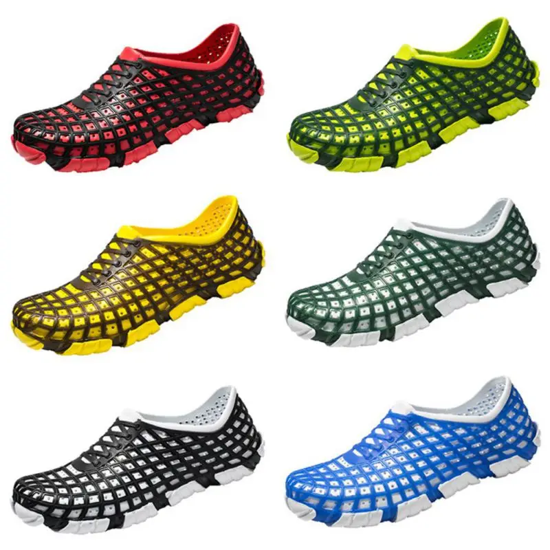 Men Hollow Soft Breathable Clogs Shoes Anti-slip Slip-On Outdoor Beach Sandals