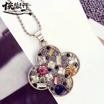 

Korean Version of the Wild Sweater Chain Perfume Bottle Diamond Necklace Long Accessories Jewelry Personalized Necklace