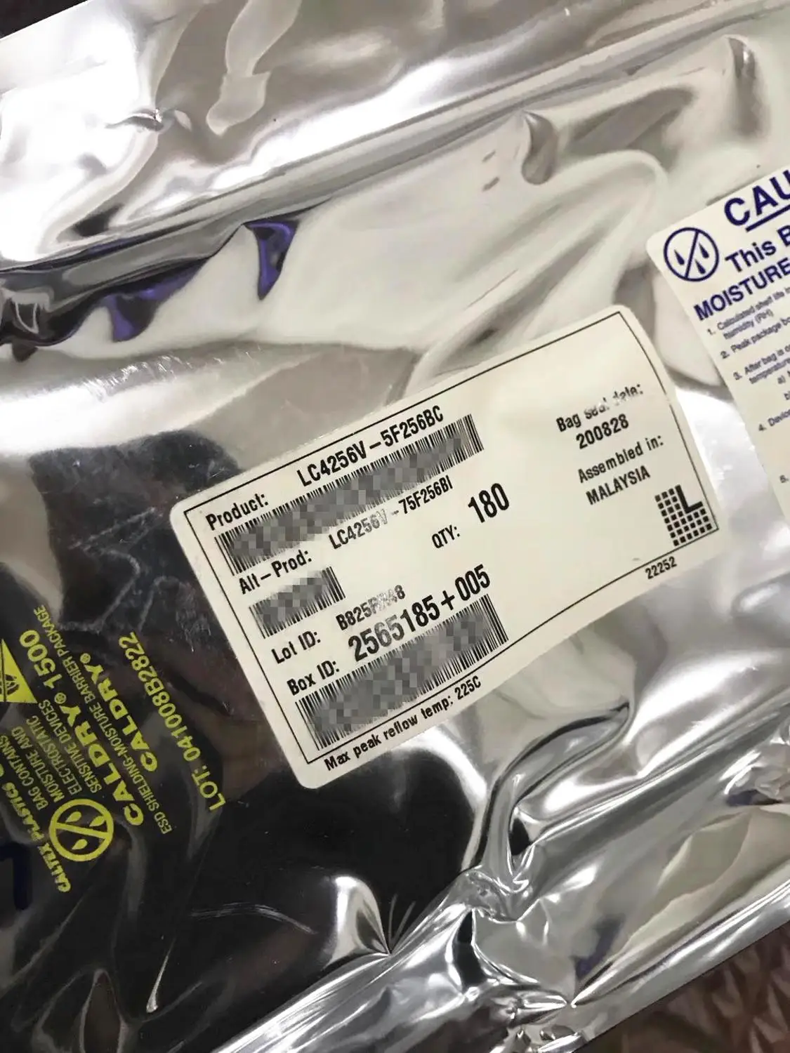 LC4256V-75F256BI