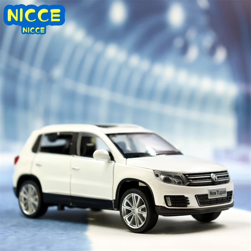 Модель литая автомобиля Nicce1:32 Tiguan игрушка со звуком и светом модель внедорожника