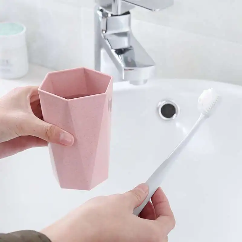 

1pcs Home Bathroom Wheat Straw Mouthwash Cup Simple Rhombic Toothbruse Toothpaste Cup for Couple Single Human Children 2020
