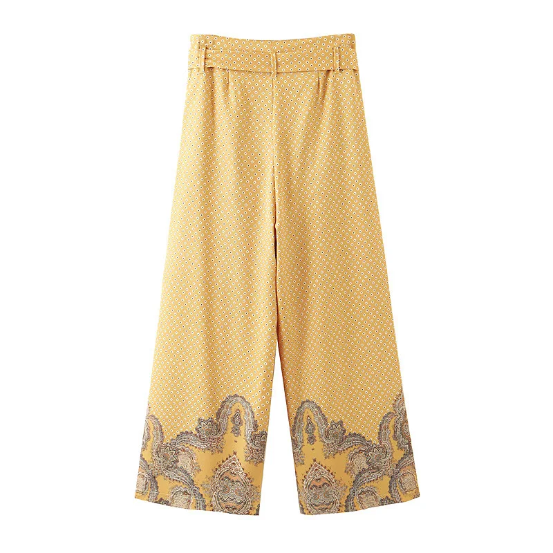 11585022973_1832055227