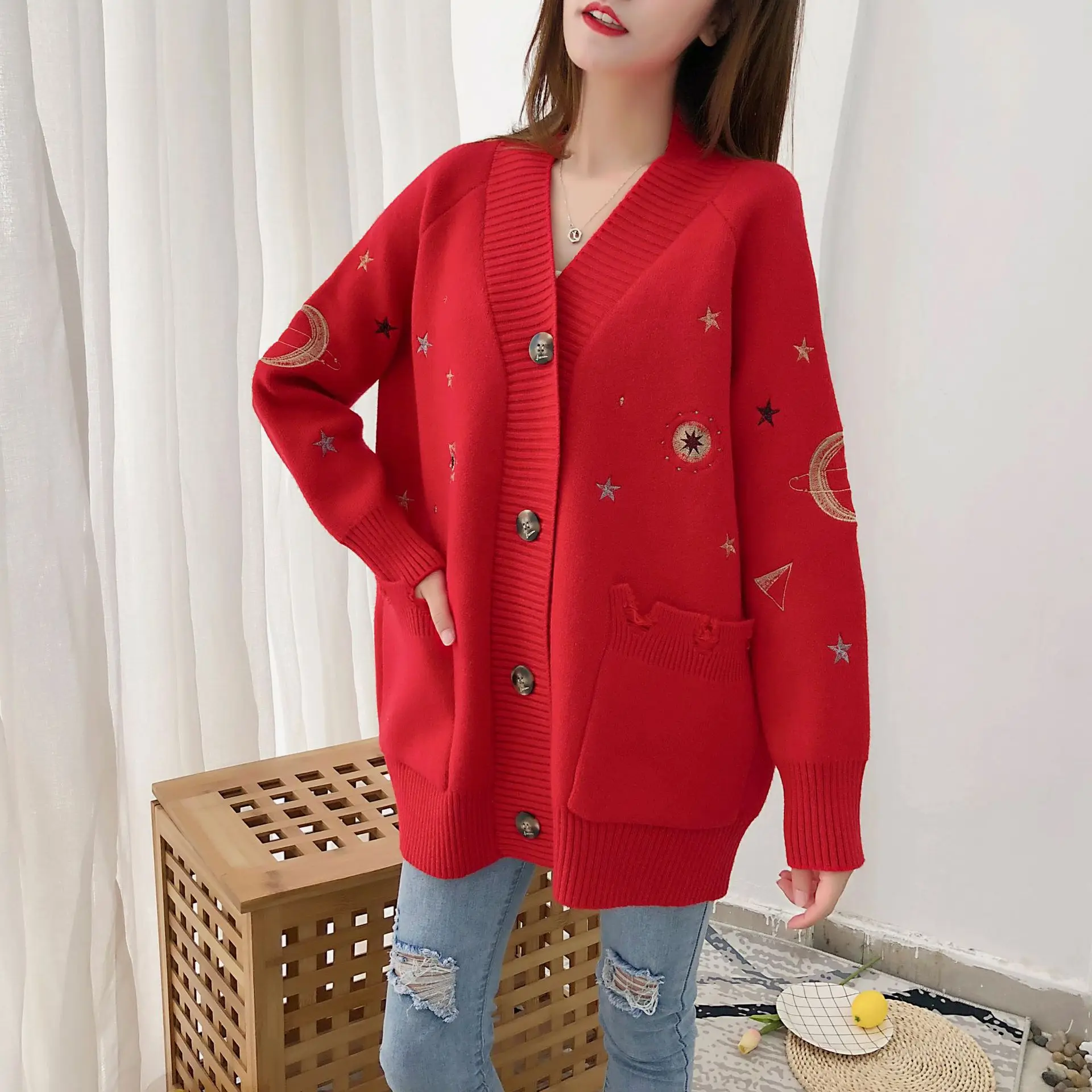Best Price Red Sweater Women Autumn Sweaters V-neck Single Breasted Knitted Cardigans Cute Cartoon Embroidery Knitwear sweter Cardigan