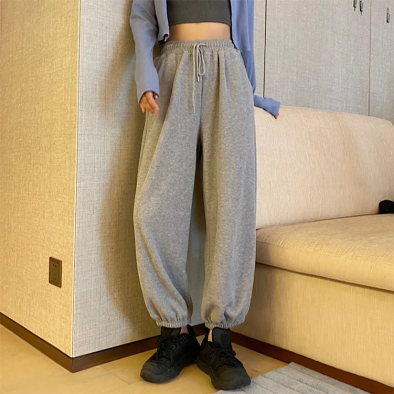 Casual Loose Grey Sports Long Pants Women 2021 Autumn Street Style Elastic Waist Haren Pants Leisure Jogger Pants Harlan Pants 2021 new y2k printed heart shaped jeans mommy 2xl retro street women women s blue high stretch sexy skinny pencil jeans