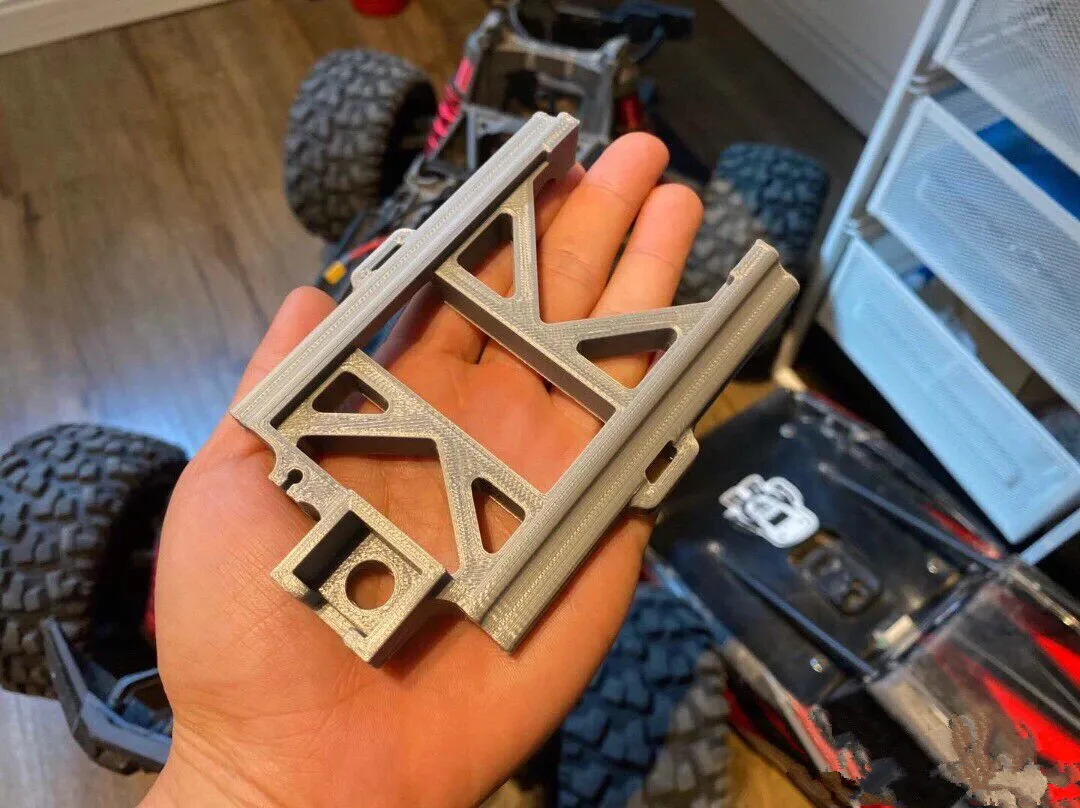 max 6 esc x-maxx