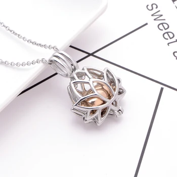 

Lotus Design Ash Urn Pendant Necklace 316L Stainless Steel Member Ash Memorial Jewelry Necklace With Link Chain Cremation Urn