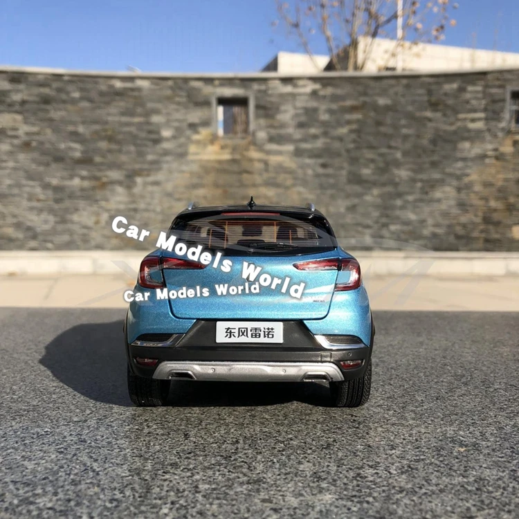 Литая модель автомобиля для CAPTUR Captur 1:18+ маленький подарок