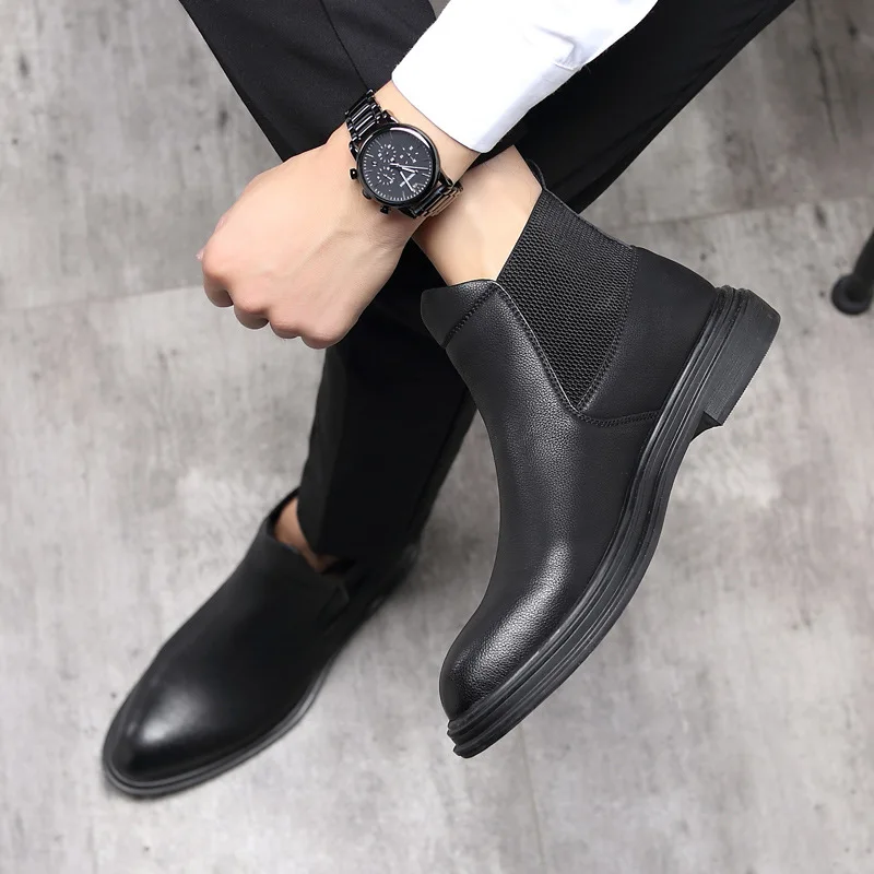

Men zhong gao bang Leather Boot Casual Pointed-Toe Martin Boots Men's Fashion Korean-style Hair Stylist Chelsea Boots Item Numbe