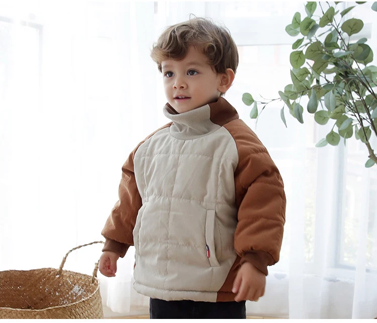Парки для младенцев; куртки с высоким воротником для мальчиков и девочек; теплый пуловер; зимняя детская одежда; Верхняя одежда; детская флисовая ветровка кораллового цвета