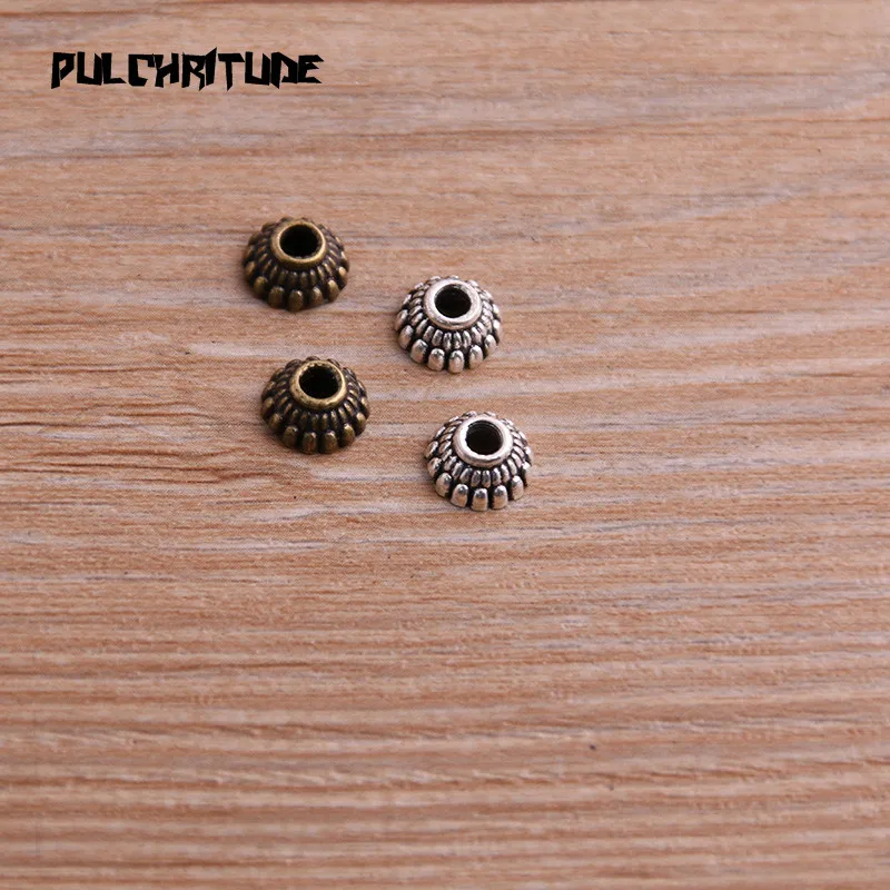 

PULCHRITUDE 100pcs 4*8*8mm Two Color Bead Caps Charm Hollow Flower MINI Pendants Jewelry Accessories DIY Receptacle Charms