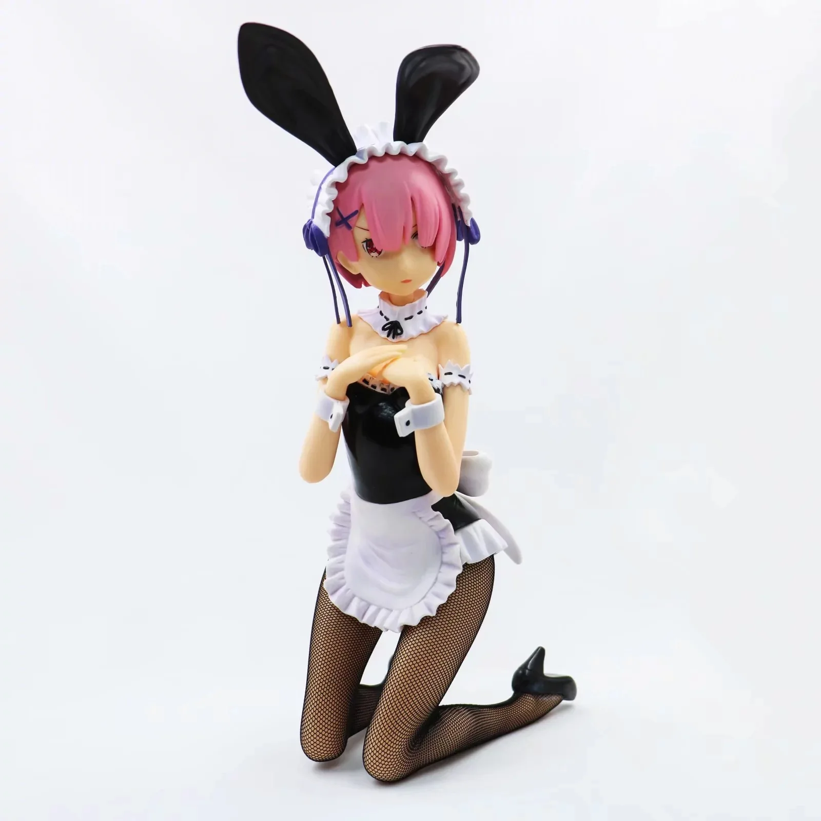 Zero-Based a Different World Life Ram REM кролик на коленях в коробке гаражный комплект