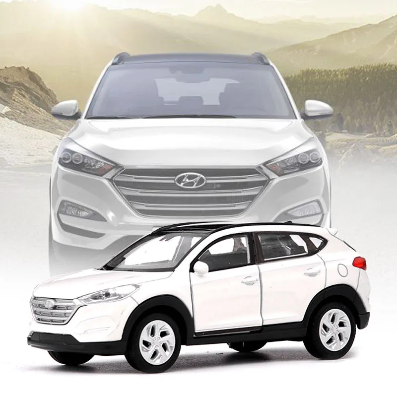 Модель внедорожника Hyundai Tucson 1:36 из сплава имитация высокой тяги металлическая