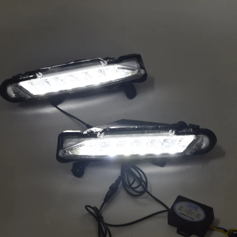 Автомобильный Стайлинг светодиодный DRL сигнал поворота мигающий стиль светодиодный дневные ходовые огни для Yaris замена оригинальных противотуманных фар