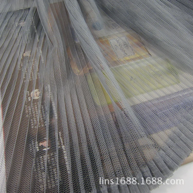 8774293951_2068245721