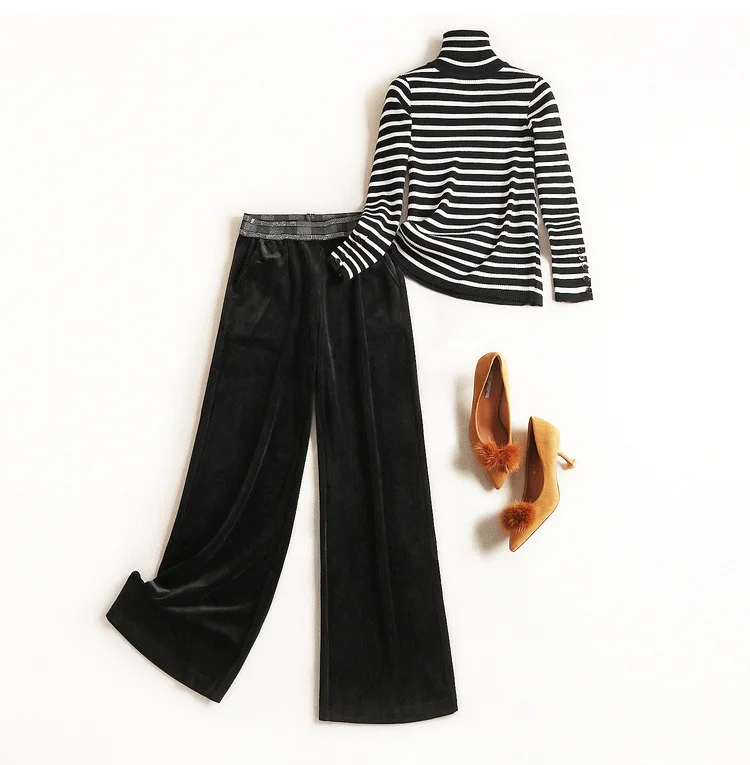 Only the 】 leisure suit female winter striped sweater pleuche wide-legged pants two-piece 52349