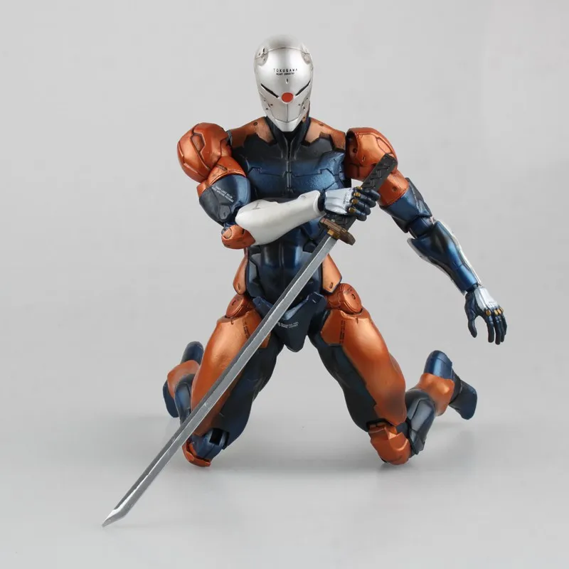 Игра Play Arts Kai фигурка металлическая Шестерня цельная киборг ниндзя Серая лиса ПВХ