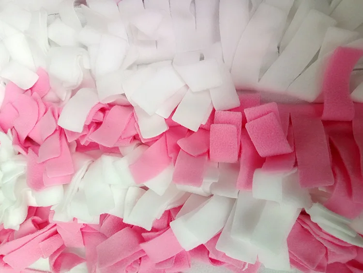 8928276004_2053819502