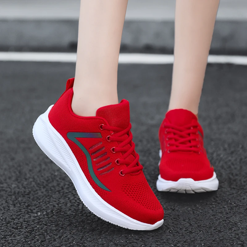 Women Casual Shoes Fashion Breathable Walking Mesh Flat Shoes Sneakers Women 2021 Gym Vulcanized Shoes White Female Footwear