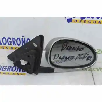 

RIGHT REARVIEW DAEWOO NUBIRA SALOON