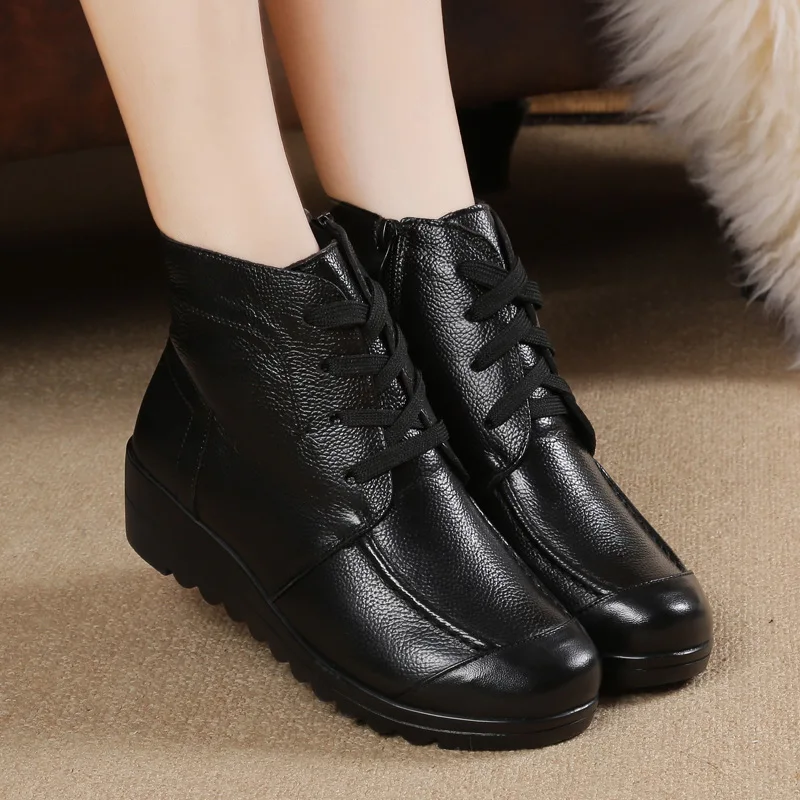 

2019 Winter Leather Square Dance Mother Shoes Wedges Slip Plus Velvet Warm Women's Cotton Shoes with Ankle Boots